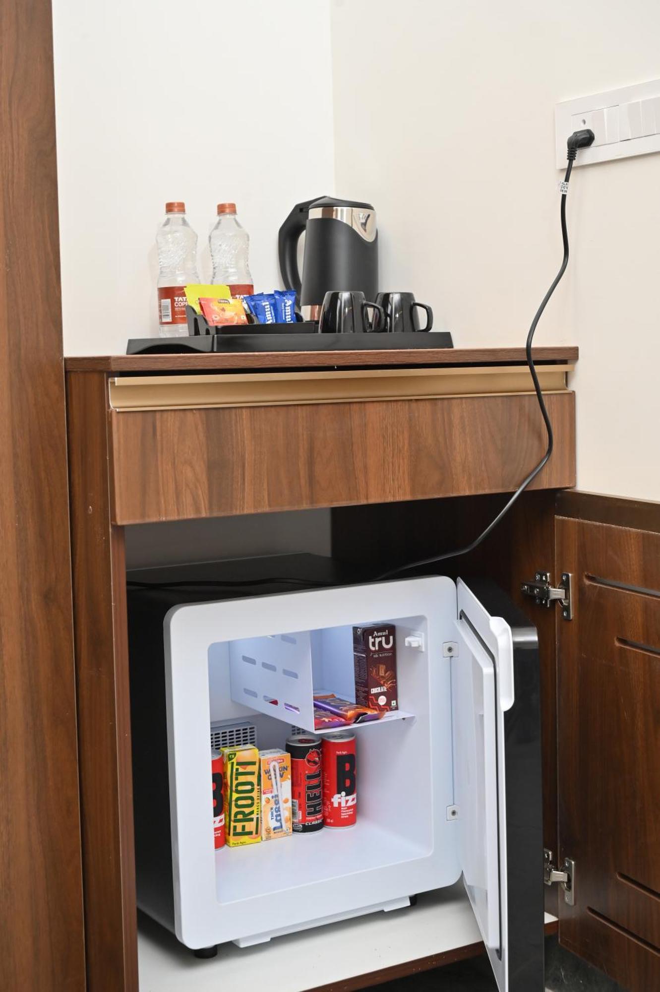 Hotel Shri Devi Comforts Inn Bhatkal Bagian luar foto