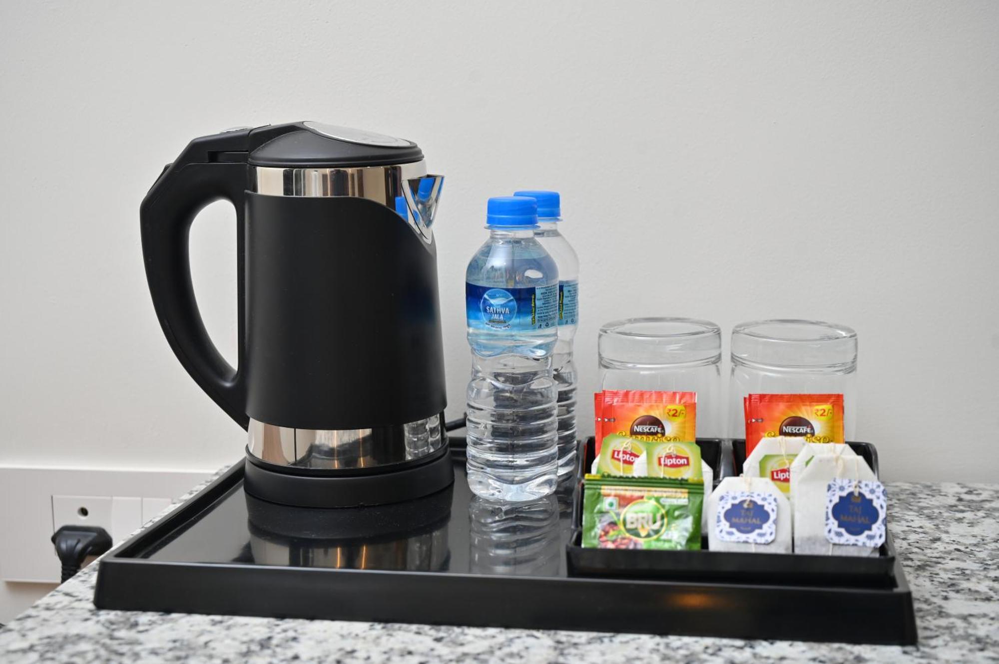 Hotel Shri Devi Comforts Inn Bhatkal Bagian luar foto